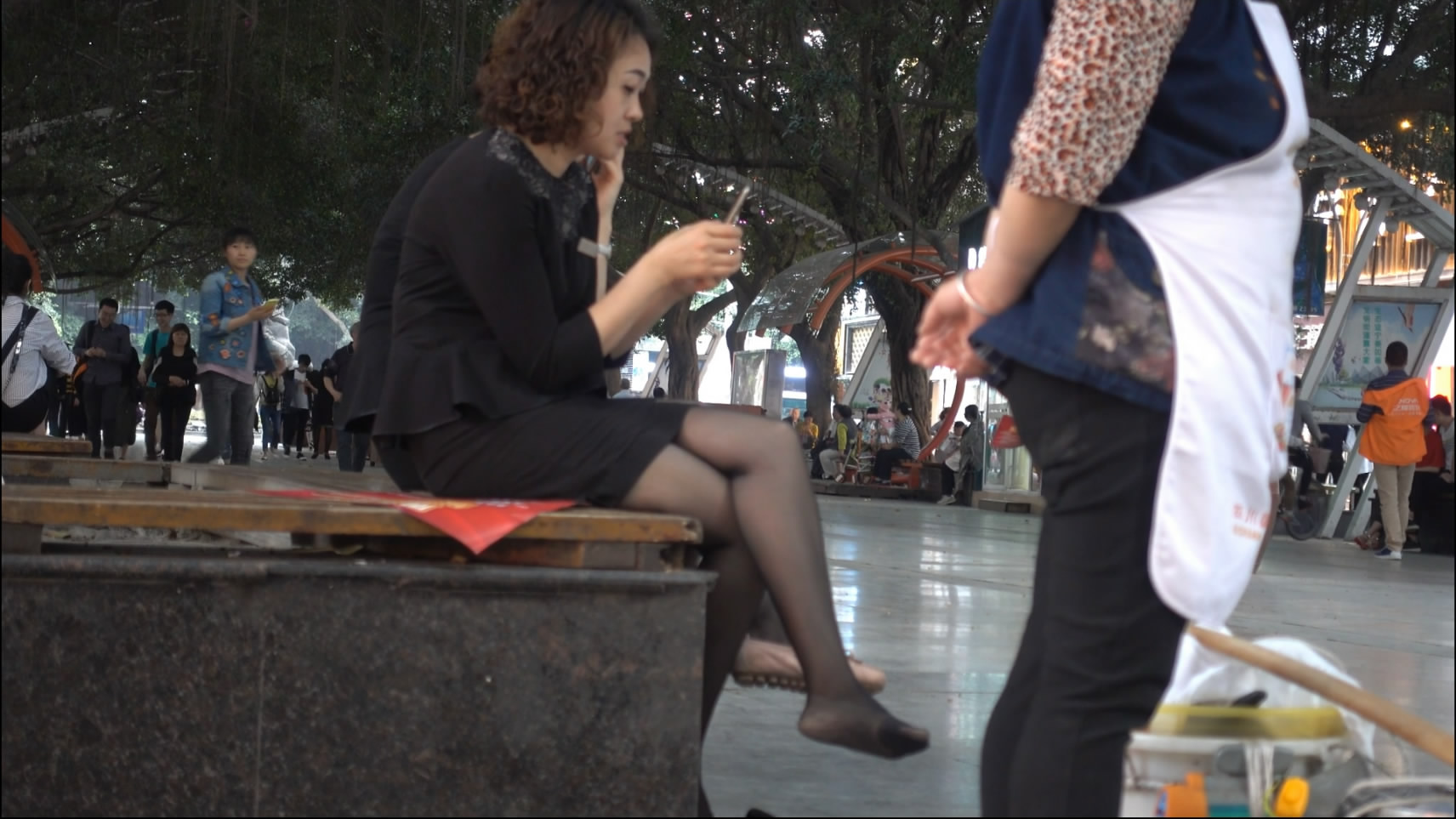 streetsnapnylon[00 00 51][20181205 224512 5]